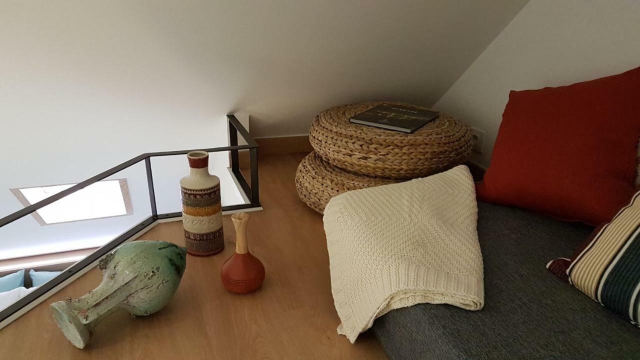 Estudio Atico Con Altillo Ourense Luaran gambar