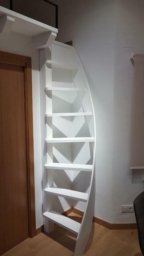 Estudio Atico Con Altillo Ourense Luaran gambar
