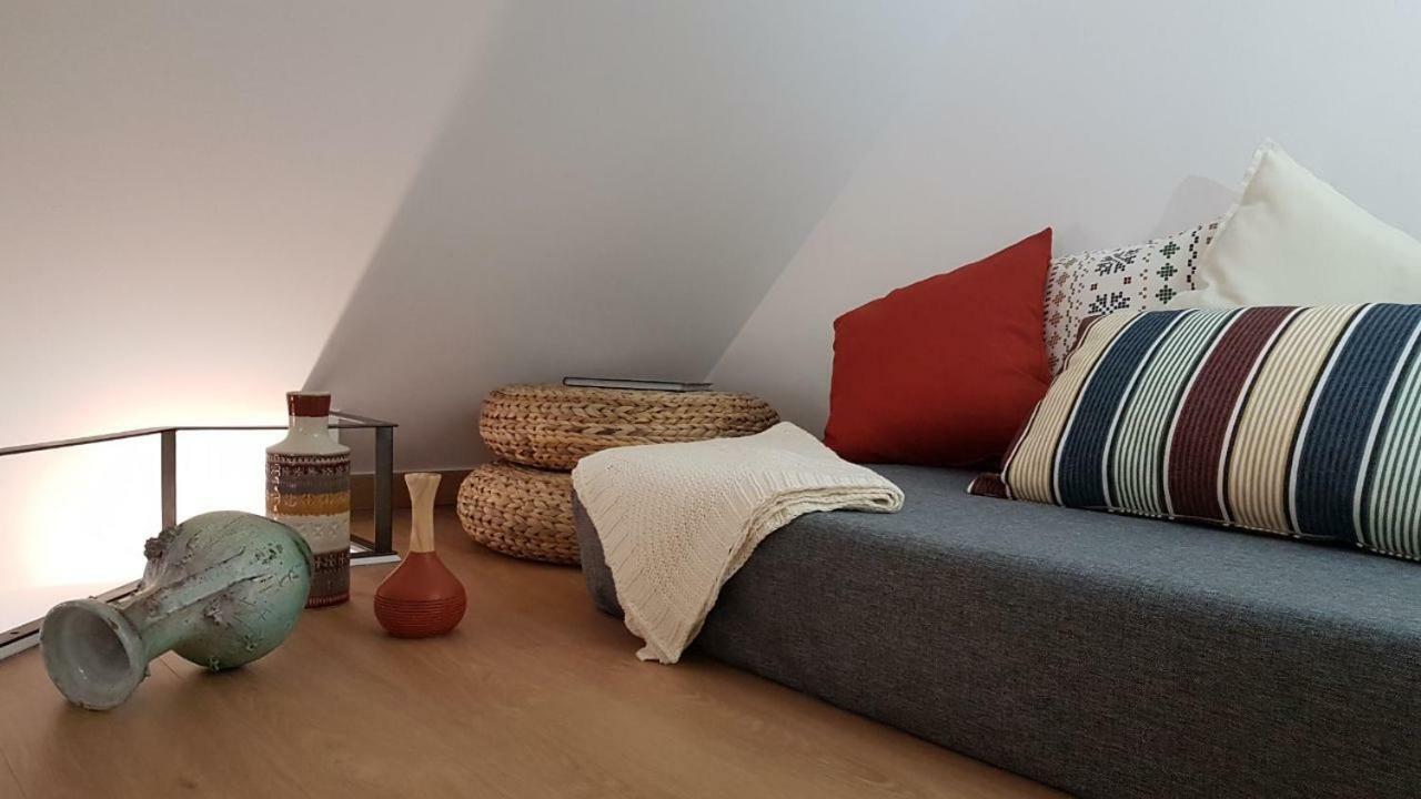 Estudio Atico Con Altillo Ourense Luaran gambar
