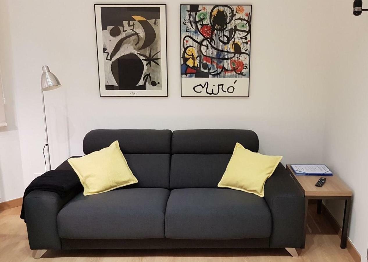 Estudio Atico Con Altillo Ourense Luaran gambar